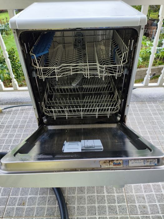 Vendo máquina de lavar loiça64750656829313122