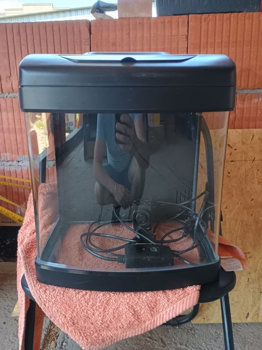 Akwarium z pokrywą i oświetleniem invitial kit7 deluxe