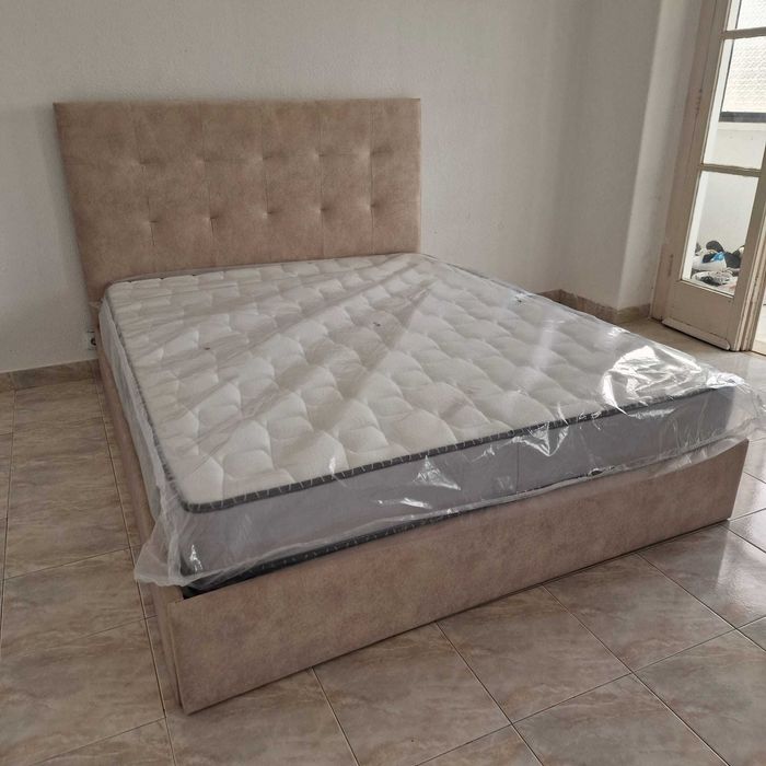 Camas de Casal Estofadas de Luxo 199€ Disp. em Várias Cores! 190x140m!