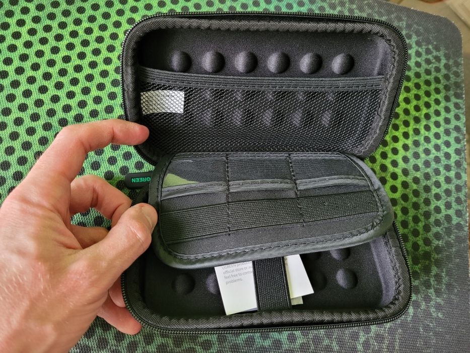 Органайзер для аксесуарів UGREEN Hard Drive Small Case