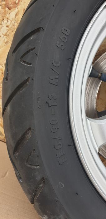 Колесо передне Suzuki Burgman 400