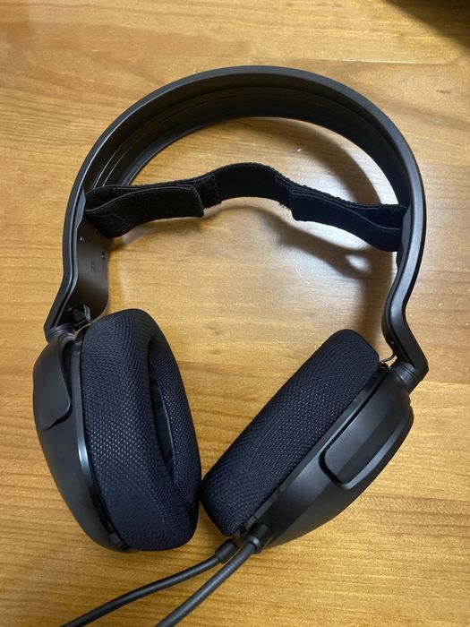 Fones (Auscultadores) Corsair HS35 SURROUND v2
