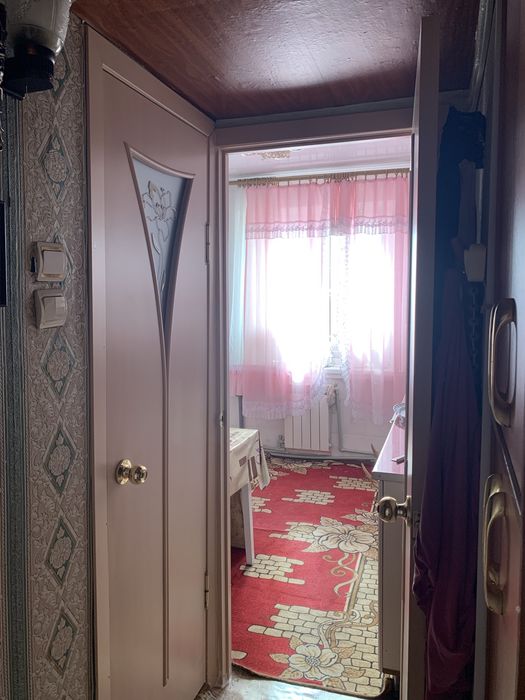 Продам 2 к.квартиру, левый берег, ул.Харьковская.