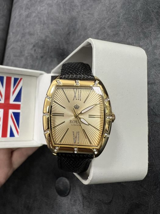 Годинник Royal London