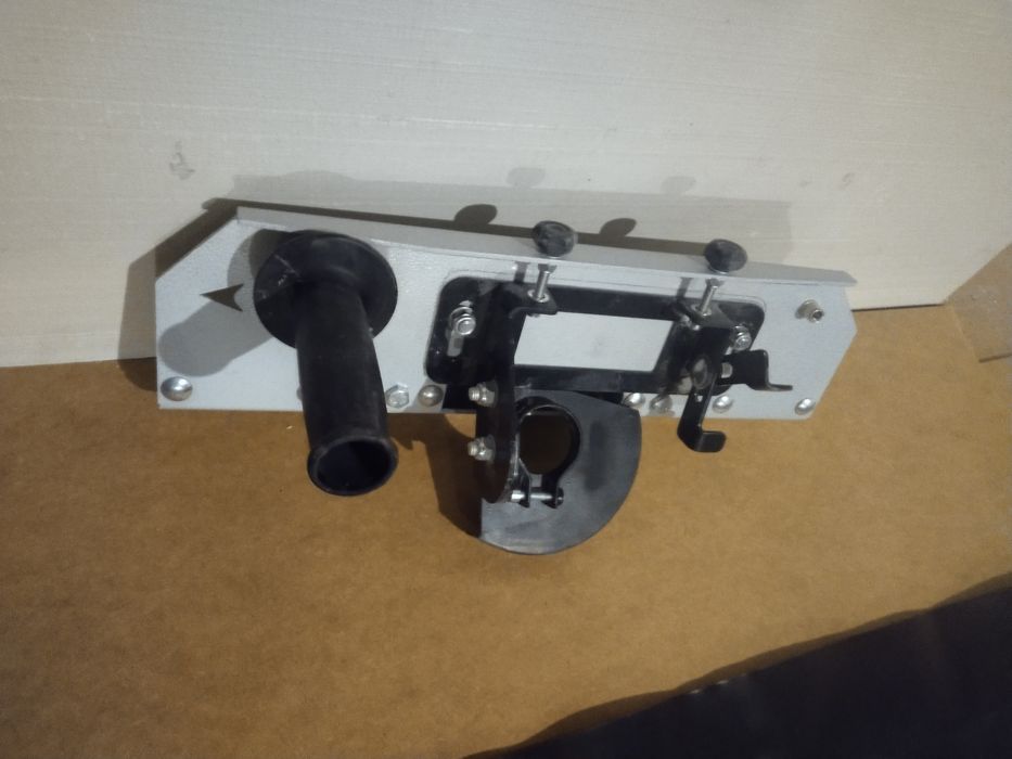 Заусовщик плитки под угол 45