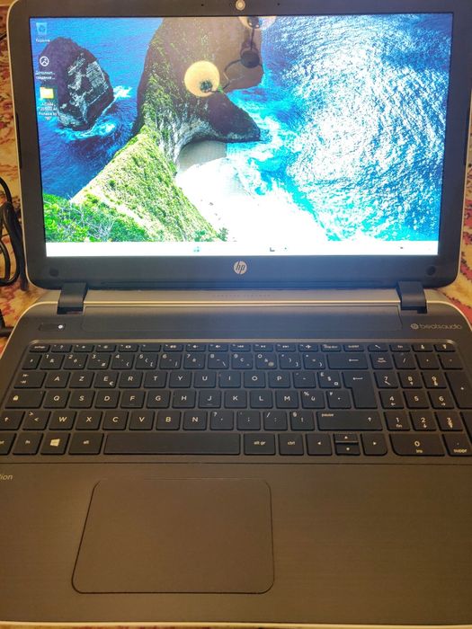 Продам 15" Hp pavilion 15-p069