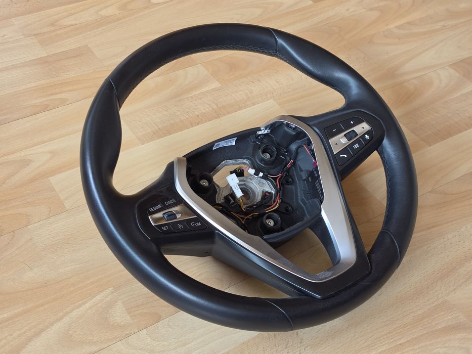 Volante BMW Serie 1 2 3 4 I4 e Z4 - F40 G42 F44 G20 G21 G22 G23 G26 G29