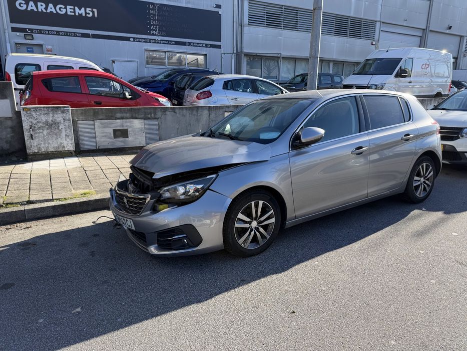 Carros eMotos Salvados