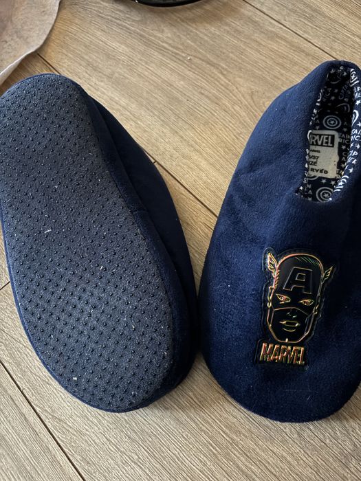 Kapcie chłopięce reserved 36/37