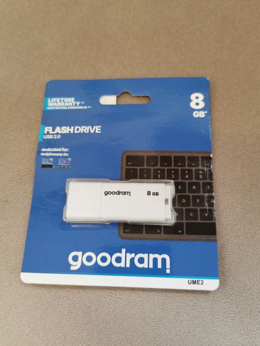 Nowy zapakowany pendrive 8gb goodram