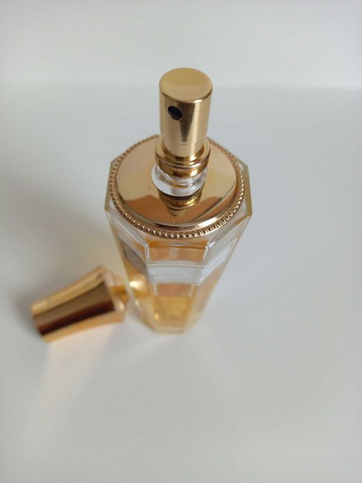 Perfumy Madame Rochas eau de parfum materiał spray 100 ml. France.