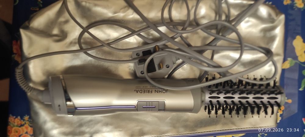 Фен-щітка John Frieda Salon Shape Hot Air Brush (JFHA5)