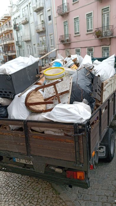 •Recolha de entulhos e Sucata