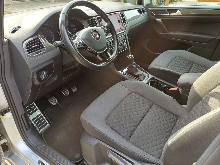 Volkswagen Golf Sportsvan Samochód w dobrym stanie