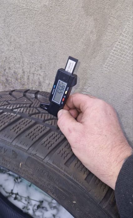 Opony zimowe 215/40 R 18