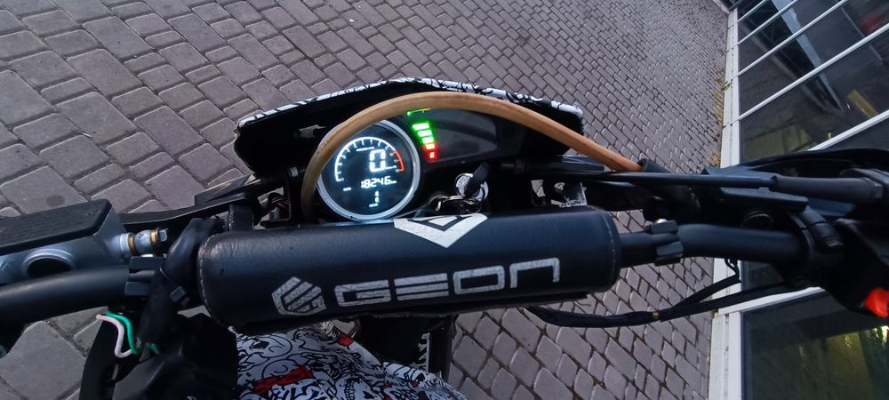 Geon x-road 250 light