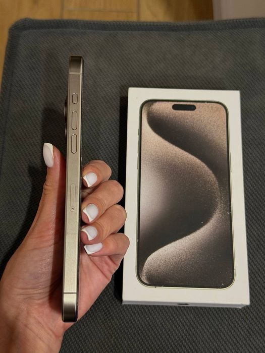 iPhone 15 Pro Max 256GB Natural Titanium
