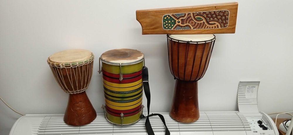 Instrumentos tradicionais da Índia e África percurcao como novos