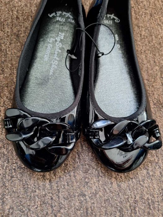 Baleriny lakierowane rozm. 33 marki George