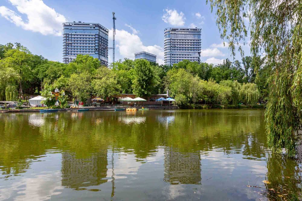 Комерційне приміщення 254,5 кв.м. у ЖК White Lines м. Голосіївська