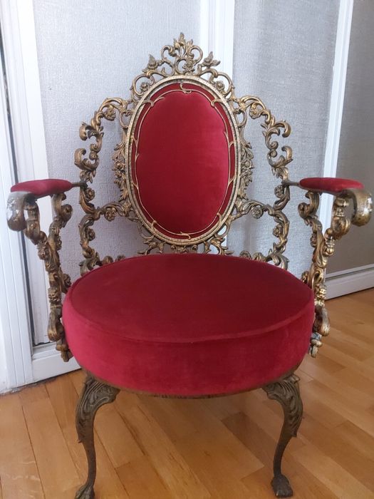 Conjunto de cadeiras estilo classico