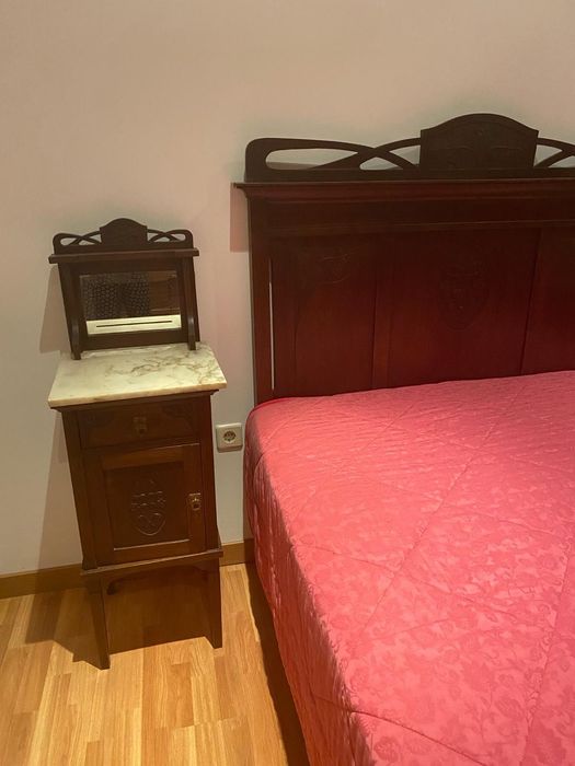 Conjunto de Mobília de Quarto