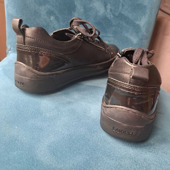 Sprzedam buty dziewczece r.36 Lasocki