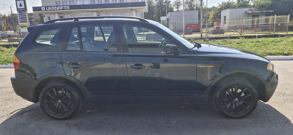 BMW X3 2005,2L DIESEL ,MKPP Авто знаходиться в УКРАЇНІ.Документи робляться  повний пакет.