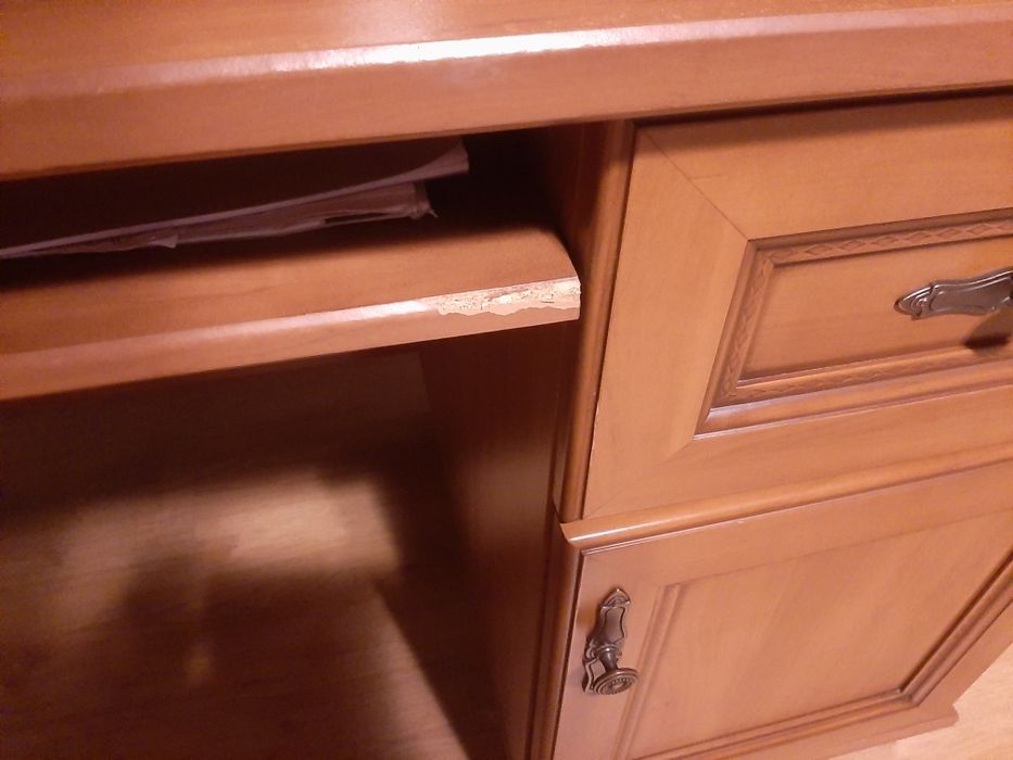 Sprzedam biurko tanio