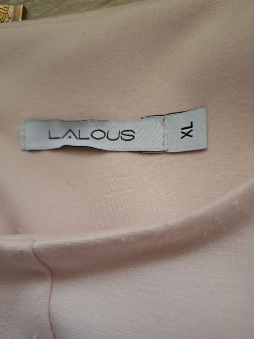 Różowa sukienka lalous