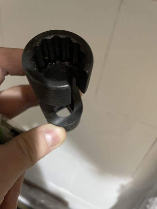 Klucz nasadowy do przewodow paliwowych 21