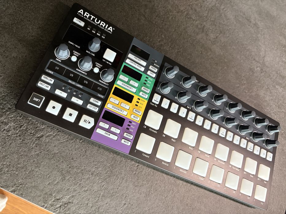 Arturia Beat Step Pro / black edition/ sekwencer krokowy