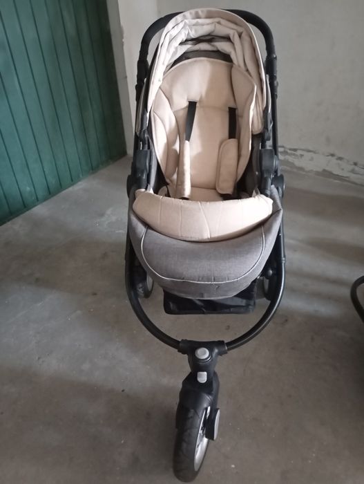 Carrinho de bebé - conjunto de rua Zippy safe