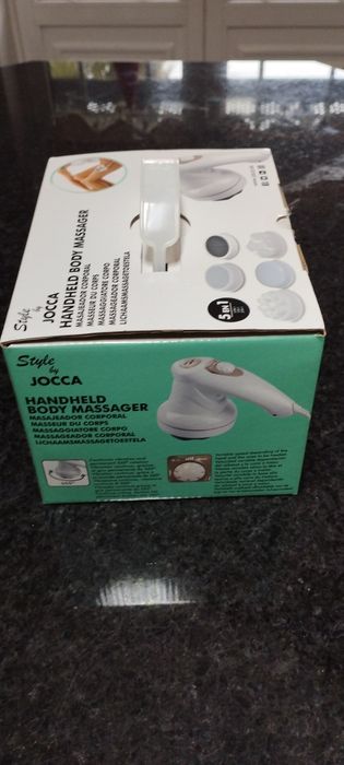 Massajador do corpo com várias posições.