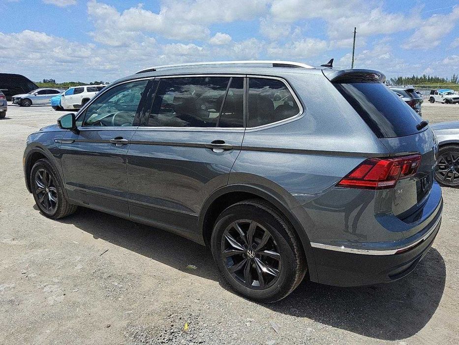 Volkswagen Tiguan 2024 SE з США