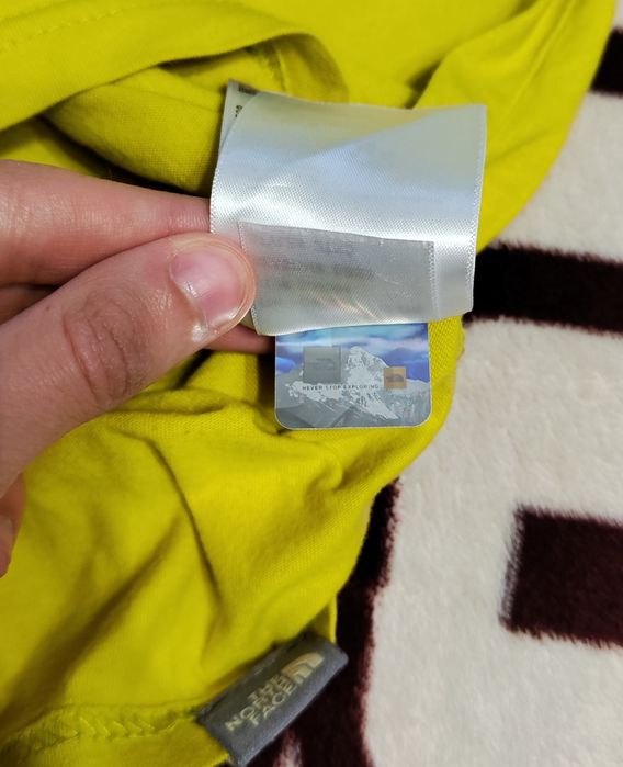 Футболка The North Face