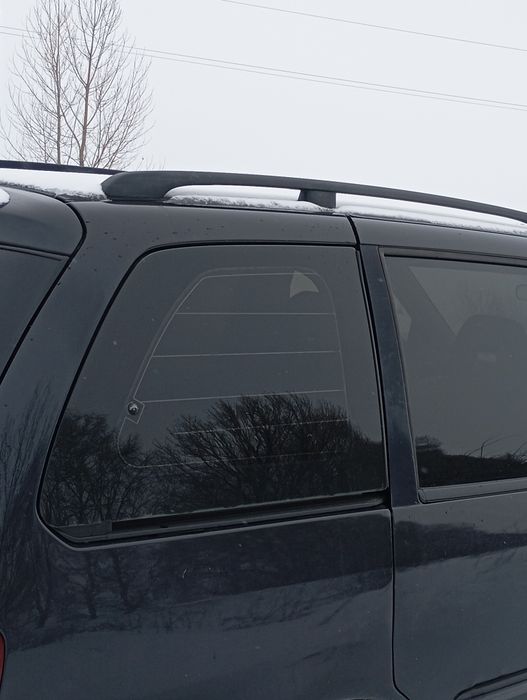 Продам Мазда MPV 2.0 дизель