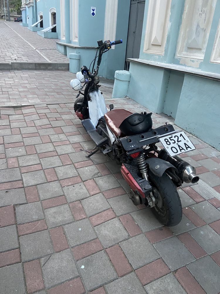 Скутер 150 кубов: Обмін - Мопеди / скутери Одеса на Olx