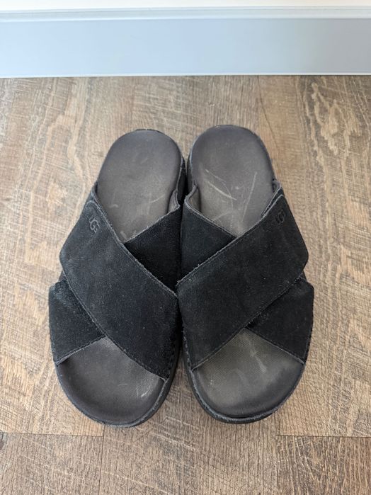 Klapki UGG rozmiar 40
