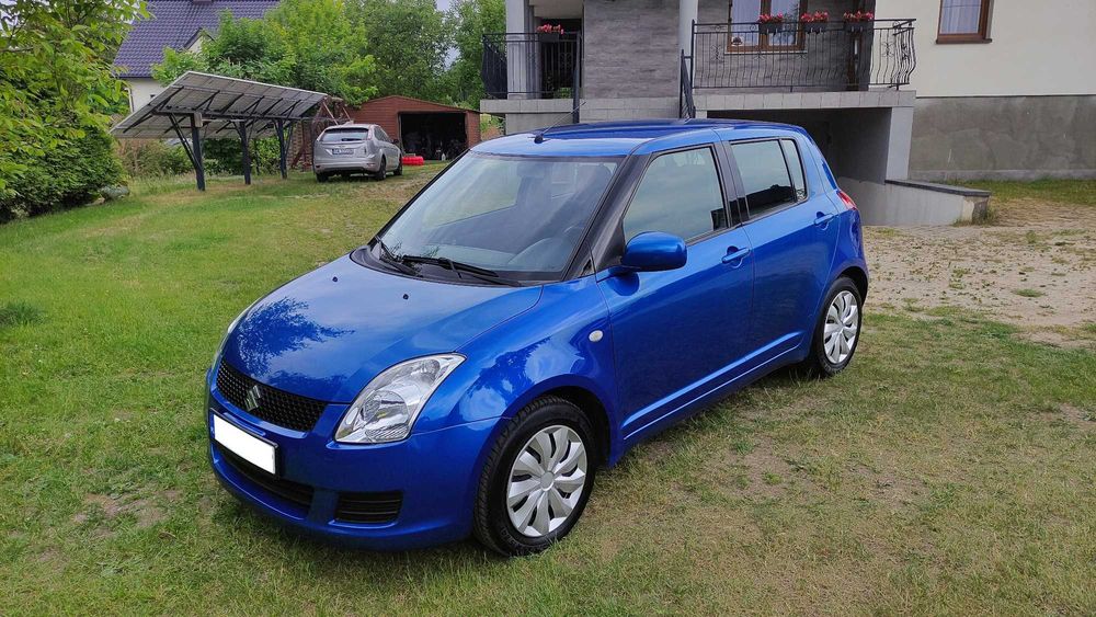 Suzuki Swift 1.3 92 KM 2010r. 5 drzwi