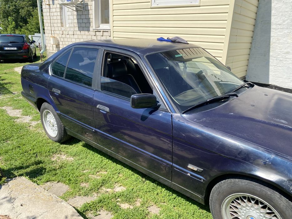 Продам BMW 5серія е34