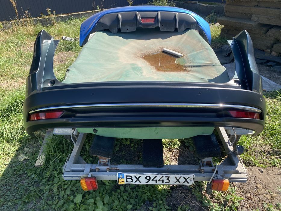 Бампер задній Honda M-NV