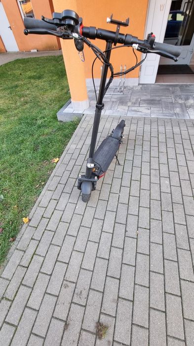 Sprzedam hulajnogę joyor y6s