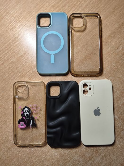 Чохли на 11 iPhone