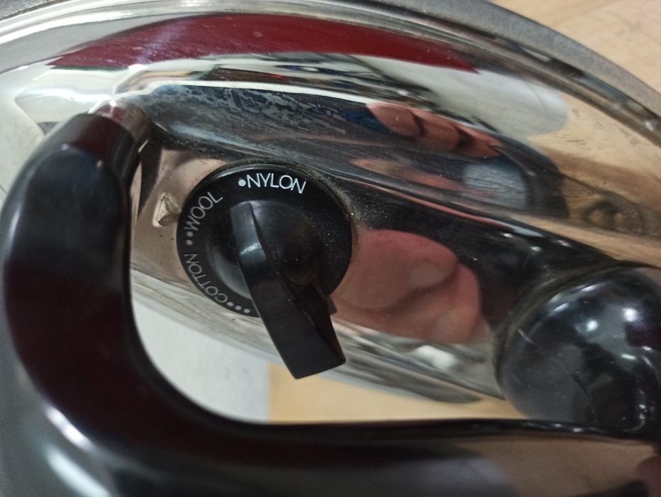 Ferro passar antigo totalmente funcional