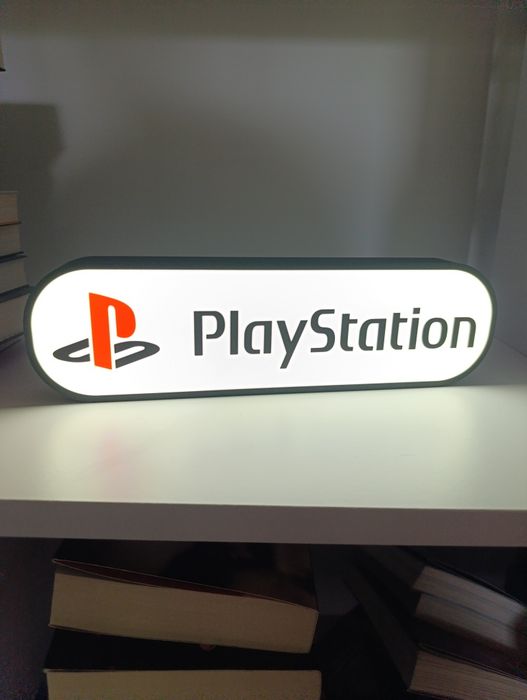 Lampka PlayStation idelana do dekoracji