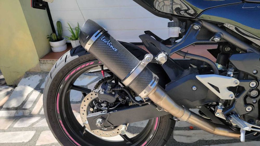 Kawasaki Ninja 500 - 2024