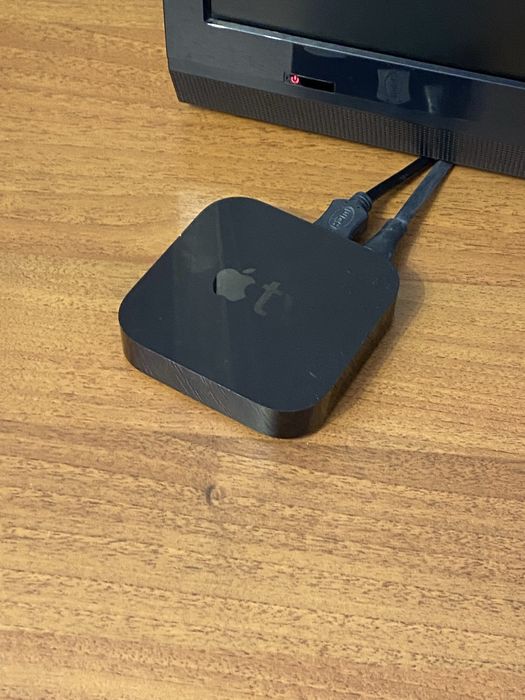 Продам Apple TV