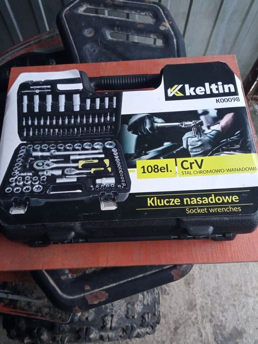 Sprzedam zestaw kluczy