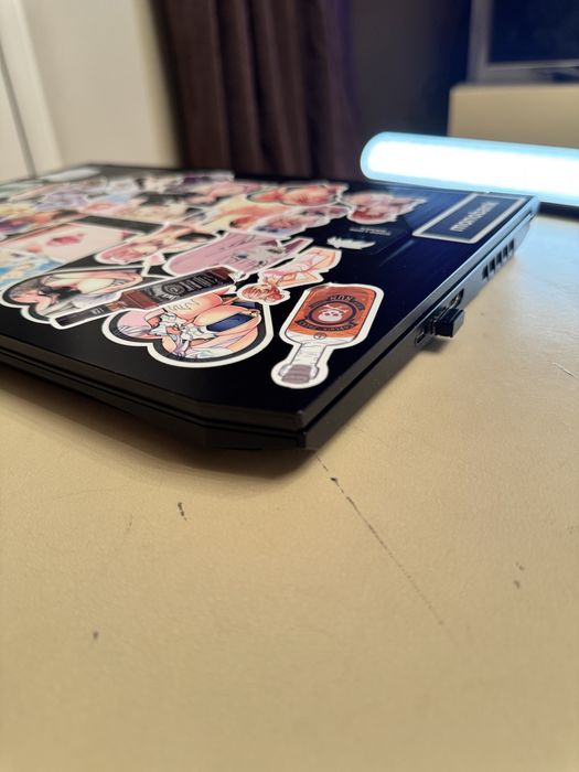 acer nitro 5 AN515-44-ROC4+1тб m2 від crucial з усіми локуметнами